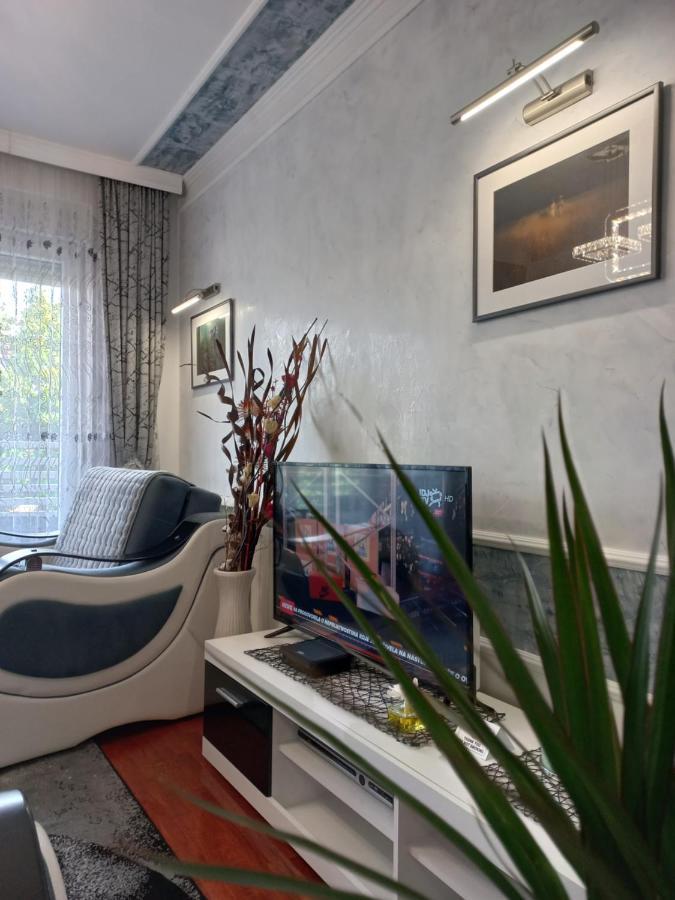 Twins Apartments ชาชาค ภายนอก รูปภาพ